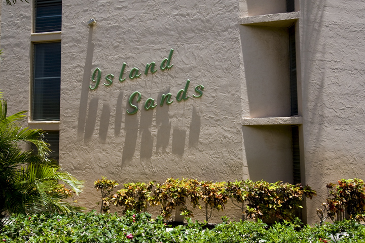 IslandSandsResort_00