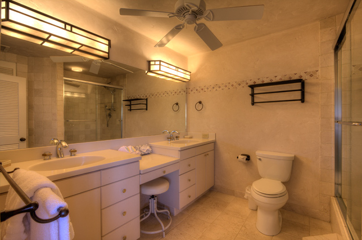 KaanapaliRoyalG301_037